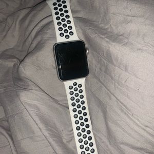 Apple Watch series 3 42mm